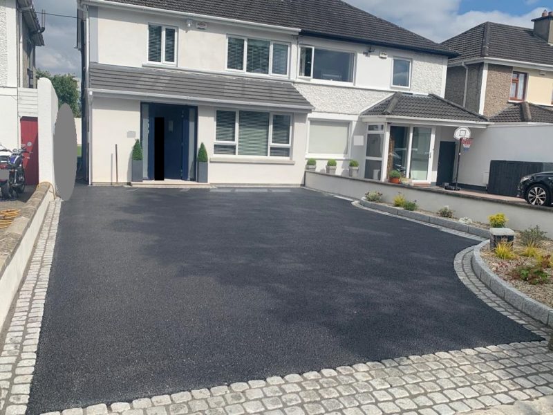 Tarmac Driveway with Cobbled Apron and Granite Step in Lucan, Co. Dublin (3)