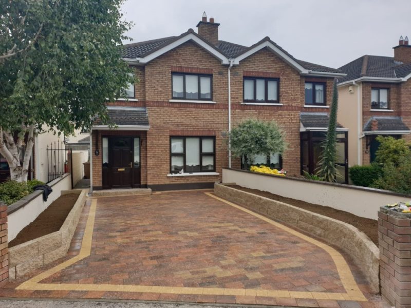 Tegula Paving Driveway with Raised Flower-Beds in Howth, Dublin (6)