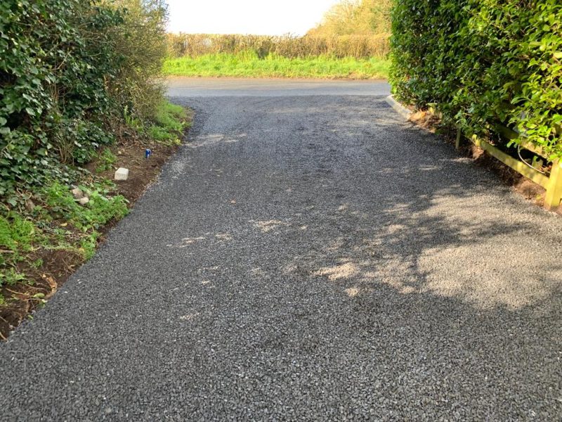Gravelled Driveway with Tarmac Apron and Limestone Slabbed Patio in Tullamore, Co. Offaly (12)