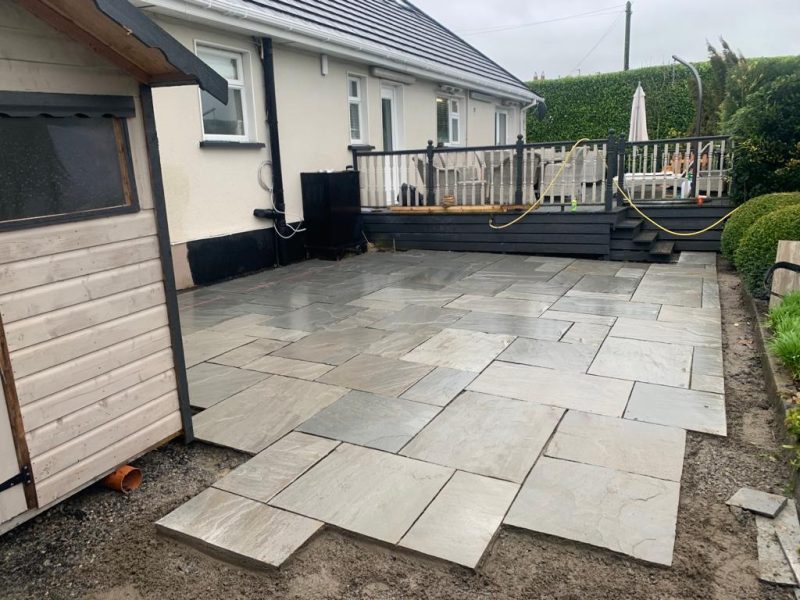 Gravelled Driveway with Tarmac Apron and Limestone Slabbed Patio in Tullamore, Co. Offaly (14)