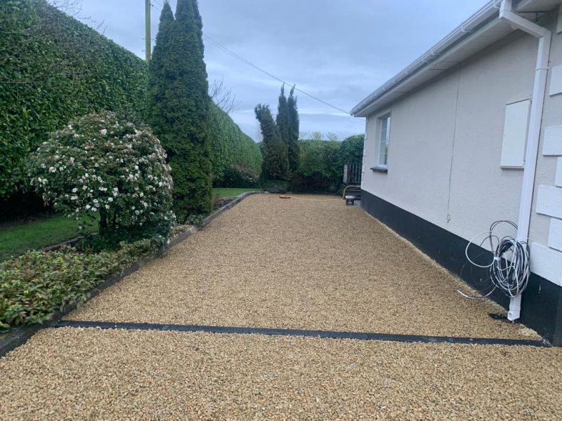 Gravelled Driveway with Tarmac Apron and Limestone Slabbed Patio in Tullamore, Co. Offaly (5)