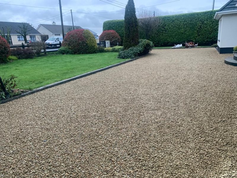 Gravelled Driveway with Tarmac Apron and Limestone Slabbed Patio in Tullamore, Co. Offaly (7)