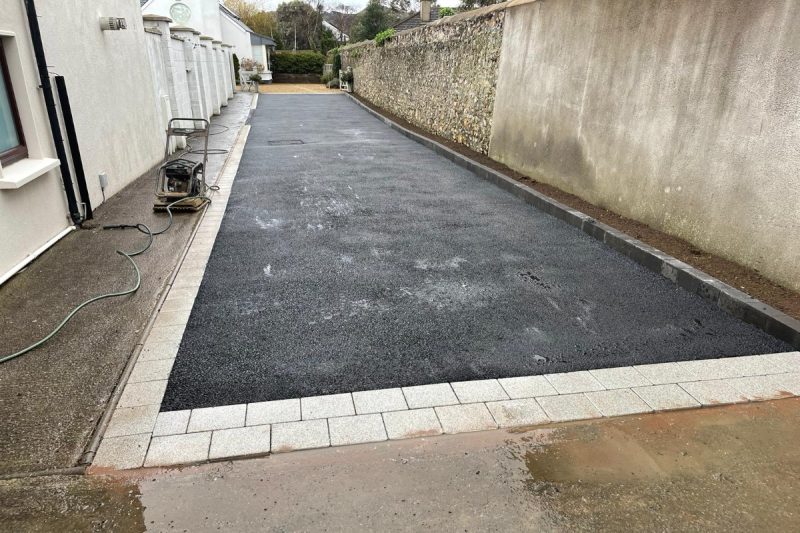 Gravelled Driveway with Tarmac Laneway and Flowerbeds in Sutton, Co. Dublin (7)