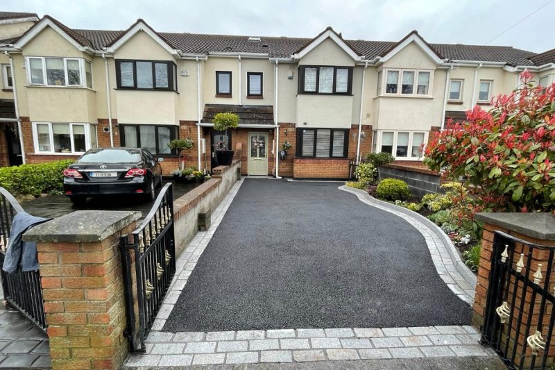 Tarmacadam Driveway with Silver Granite Border and Apron in Raheny, Dublin (3)