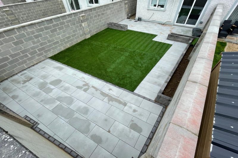Patio with Newgrange Granite Flags, Rockface Flowerbeds and Artificial Grass in Rathangan, Co. Kildare (5)