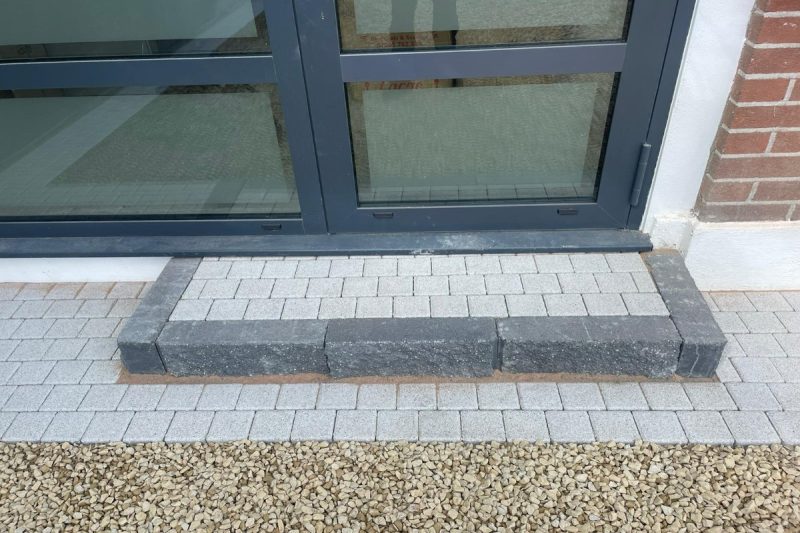 Gravelled Driveway with Granite Slabbed Patio in Raheny, Dublin (5)