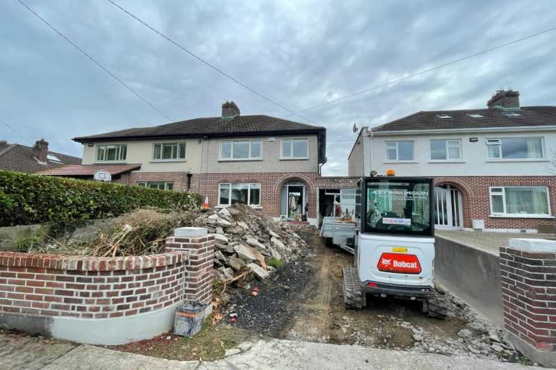Driveway with Natural Granite Slabs and Cobbles in Goatstown, Dublin (2)